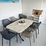 شقة Marjan